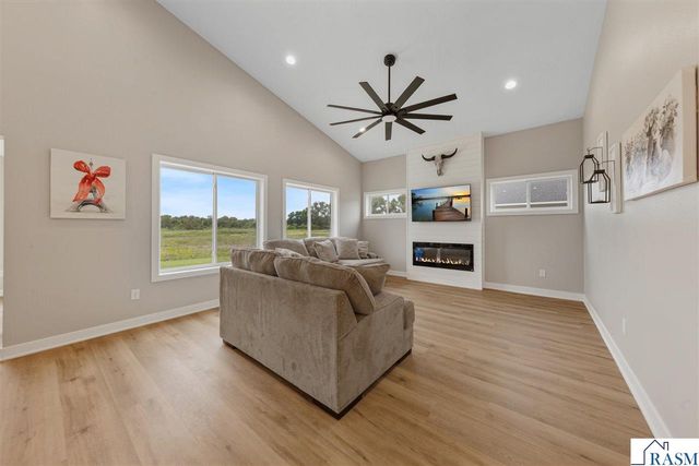 541 Smith Street, Kasota, MN 56050