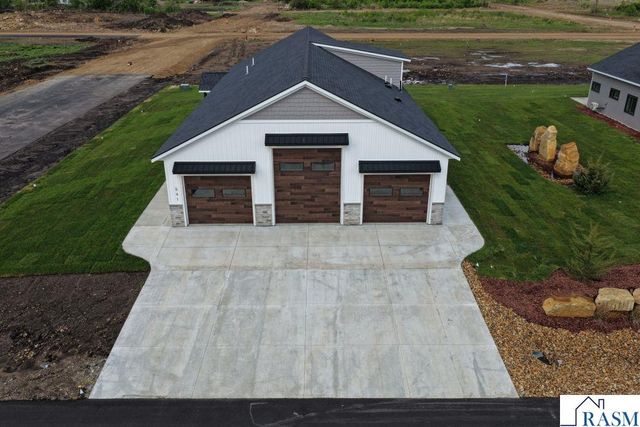 541 Smith Street, Kasota, MN 56050