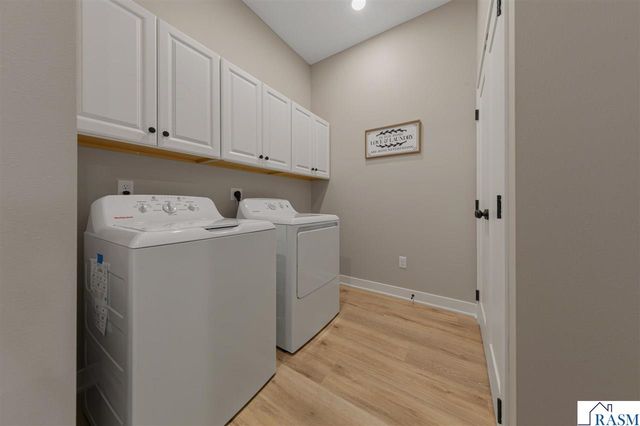 541 Smith Street, Kasota, MN 56050