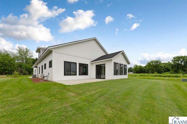 541 Smith Street, Kasota, MN 56050