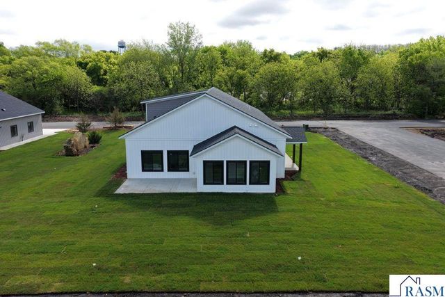 541 Smith Street, Kasota, MN 56050
