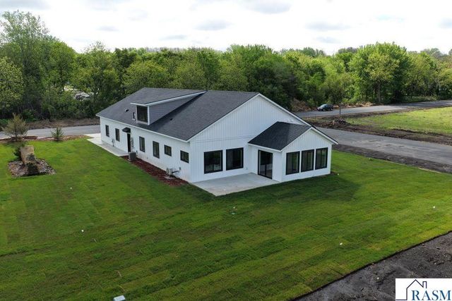 541 Smith Street, Kasota, MN 56050