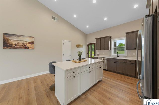541 Smith Street, Kasota, MN 56050