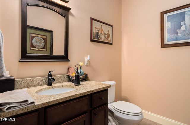 2915 Royal Mile Divide Divide, Kingsport, TN 37664