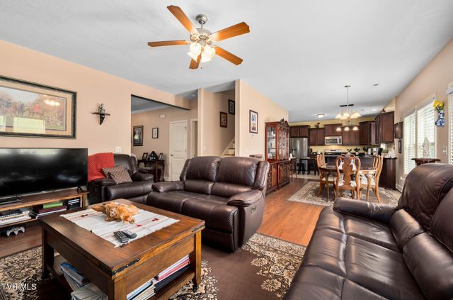 2915 Royal Mile Divide Divide, Kingsport, TN 37664