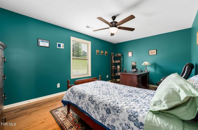 2915 Royal Mile Divide Divide, Kingsport, TN 37664