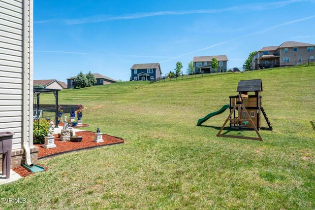 2915 Royal Mile Divide Divide, Kingsport, TN 37664