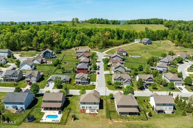 2915 Royal Mile Divide Divide, Kingsport, TN 37664