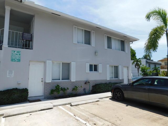 825 NE 6th Street 3, Fort Lauderdale, FL 33304