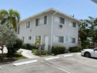 825 NE 6th Street 3, Fort Lauderdale, FL 33304