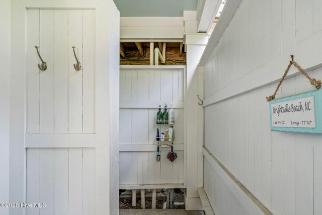 9 Island Drive, Wrightsville Beach, NC 28480