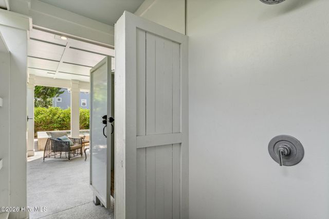 9 Island Drive, Wrightsville Beach, NC 28480