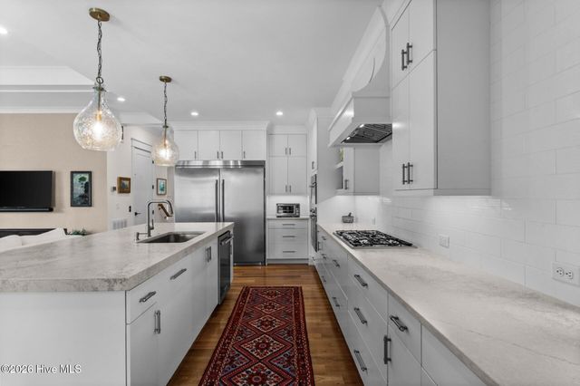 9 Island Drive, Wrightsville Beach, NC 28480