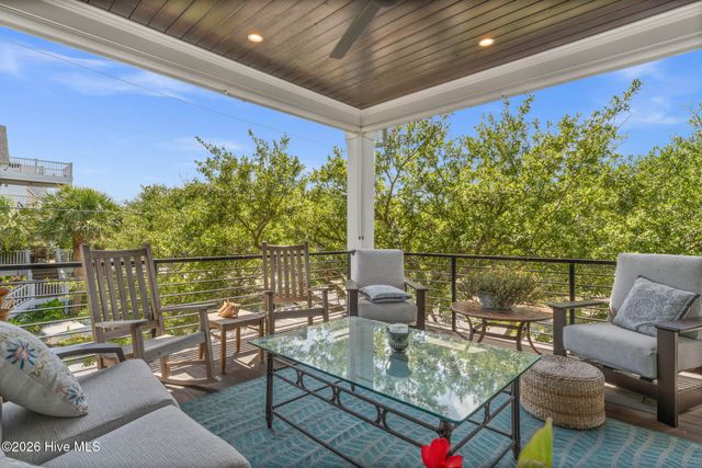 9 Island Drive, Wrightsville Beach, NC 28480