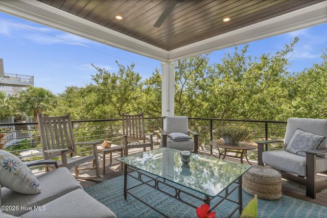 9 Island Drive, Wrightsville Beach, NC 28480