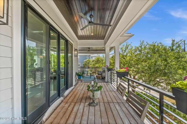 9 Island Drive, Wrightsville Beach, NC 28480
