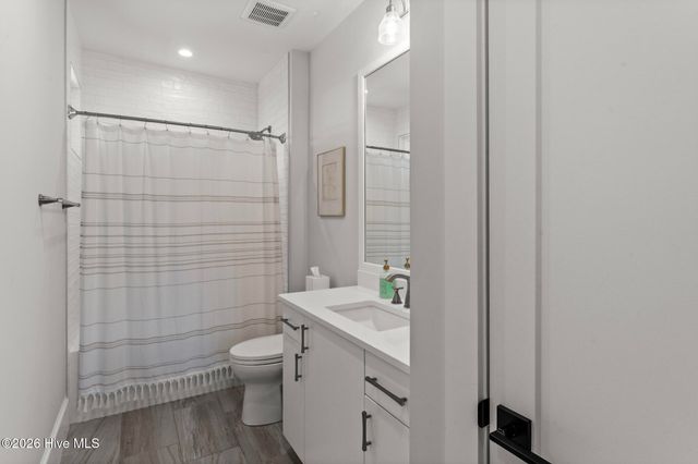 9 Island Drive, Wrightsville Beach, NC 28480