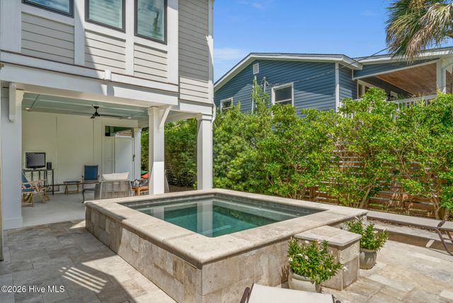 9 Island Drive, Wrightsville Beach, NC 28480