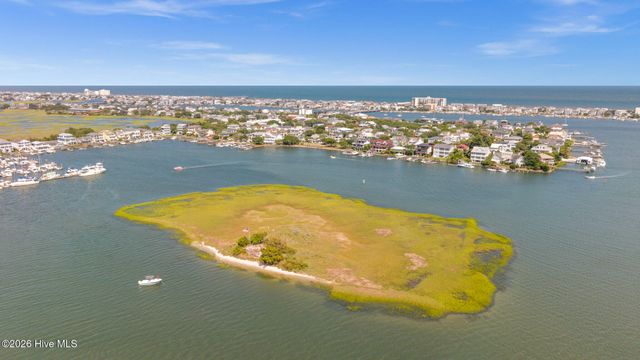 9 Island Drive, Wrightsville Beach, NC 28480