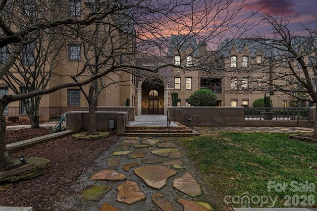 3276 Park Road, Charlotte, NC 28209