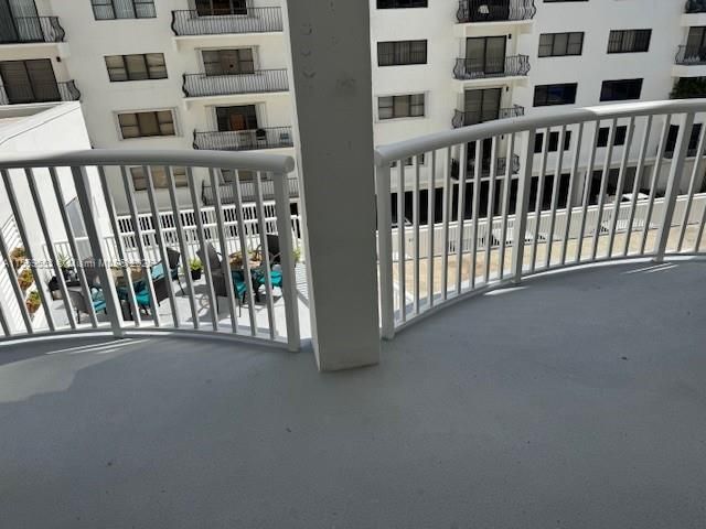 5401 Collins Ave 209, Miami Beach, FL 33140