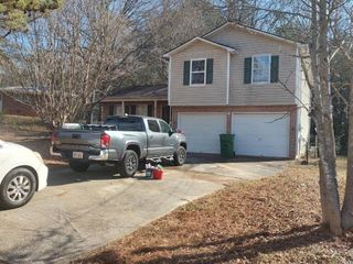 4957 N Redan Circle, Stone Mountain, GA 30088