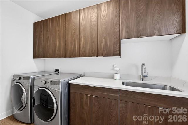 1310 Levy Way, Charlotte, NC 28205