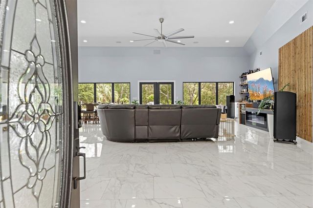 161 W CHASE STREET, Hernando, FL 34442