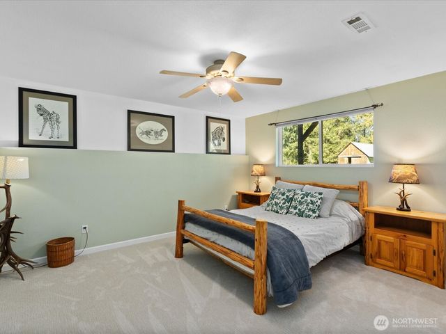 12020 W Engebretsen Road, Granite Falls, WA 98252