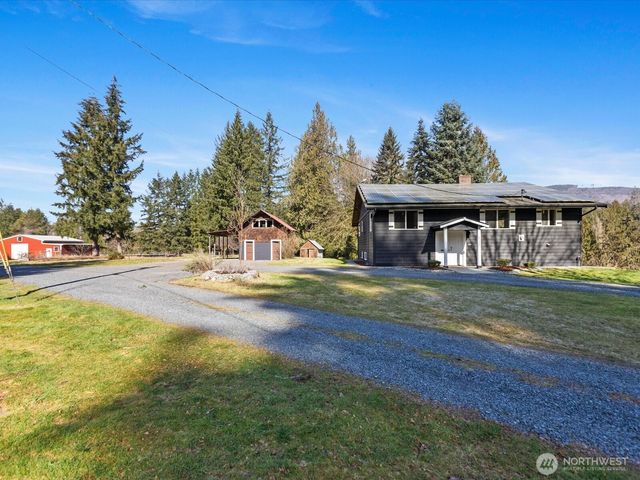 12020 W Engebretsen Road, Granite Falls, WA 98252