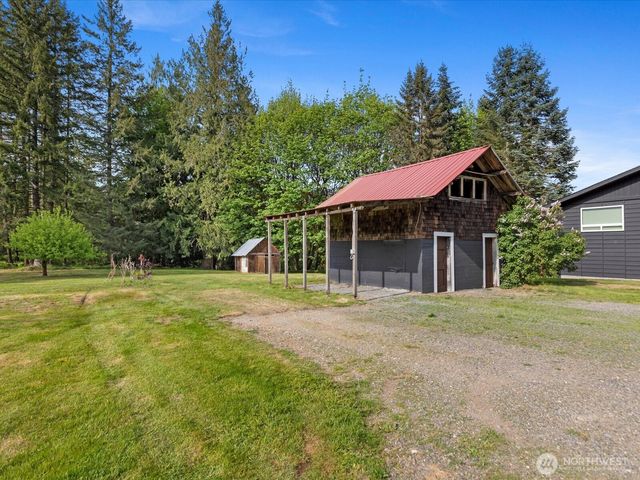 12020 W Engebretsen Road, Granite Falls, WA 98252