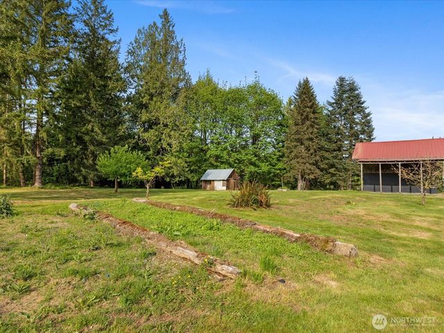12020 W Engebretsen Road, Granite Falls, WA 98252