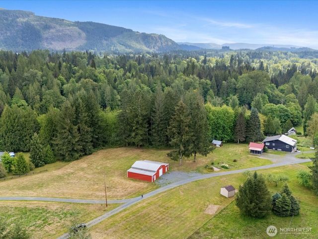 12020 W Engebretsen Road, Granite Falls, WA 98252