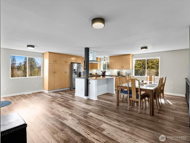 12020 W Engebretsen Road, Granite Falls, WA 98252