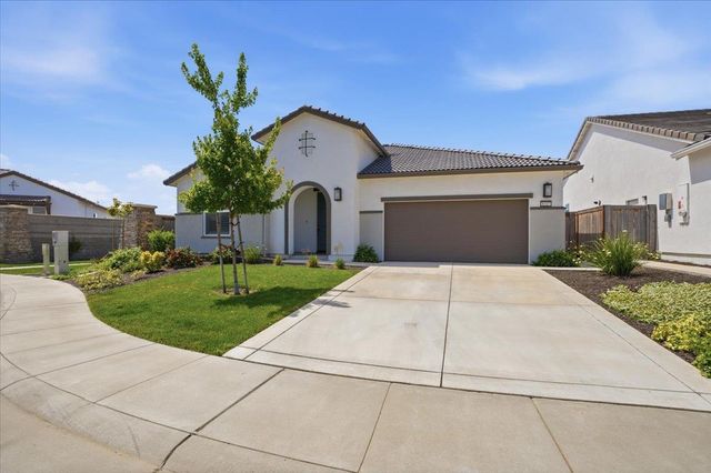 8317 Evans Tree Dr, Roseville, CA 95747