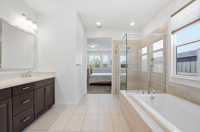 8317 Evans Tree Dr, Roseville, CA 95747