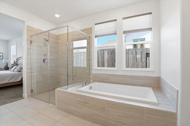 8317 Evans Tree Dr, Roseville, CA 95747