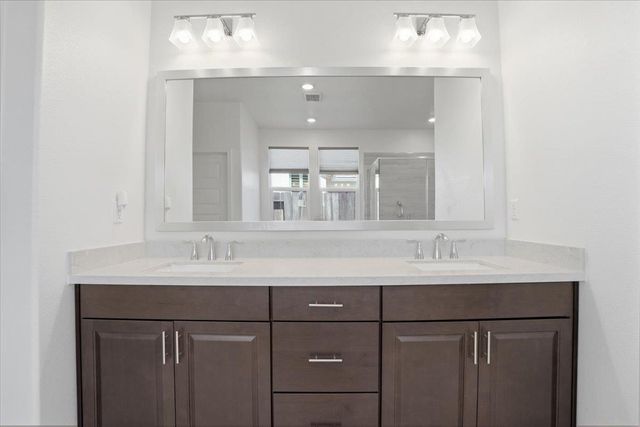 8317 Evans Tree Dr, Roseville, CA 95747