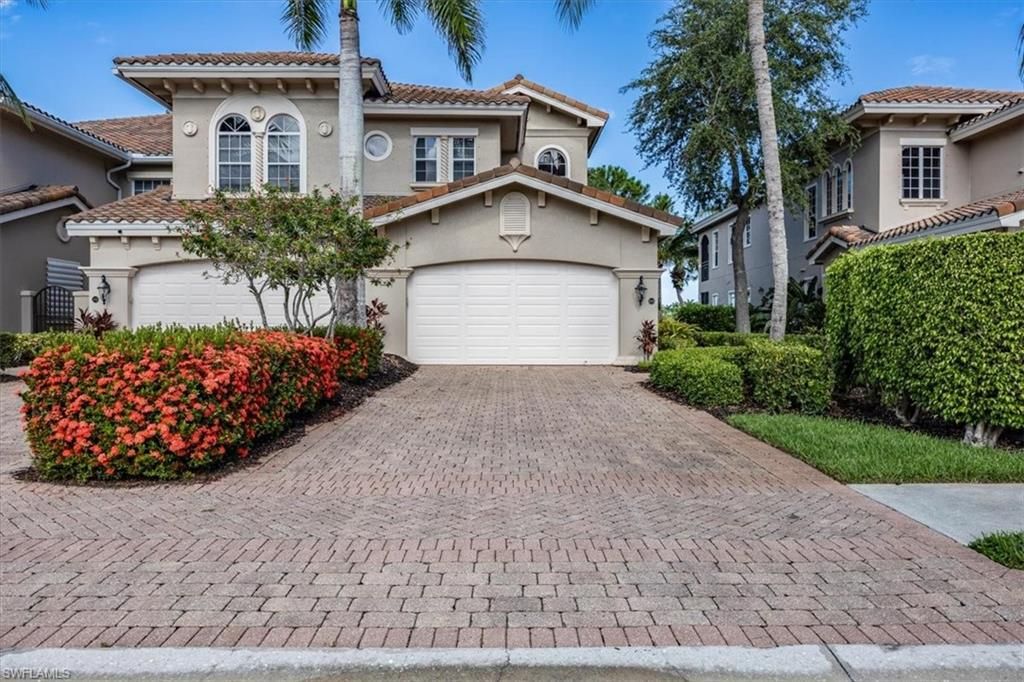 9067 Cherry Oaks TRL # 202, Naples, FL 34114