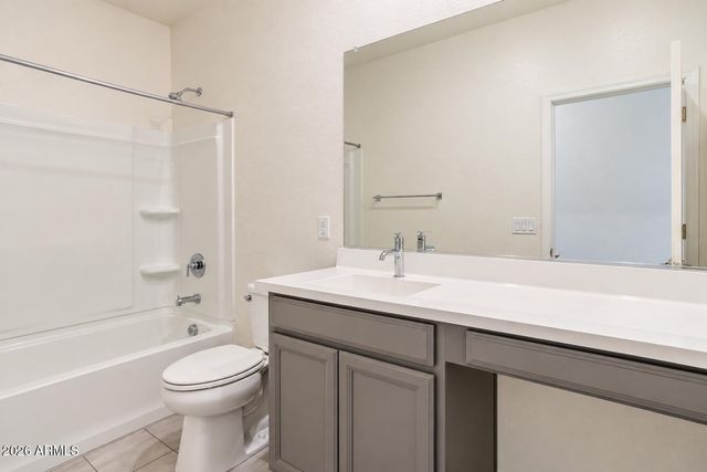 2435 W Kowalsky Lane, Phoenix, AZ 85041