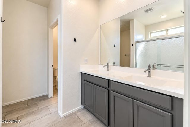 2435 W Kowalsky Lane, Phoenix, AZ 85041