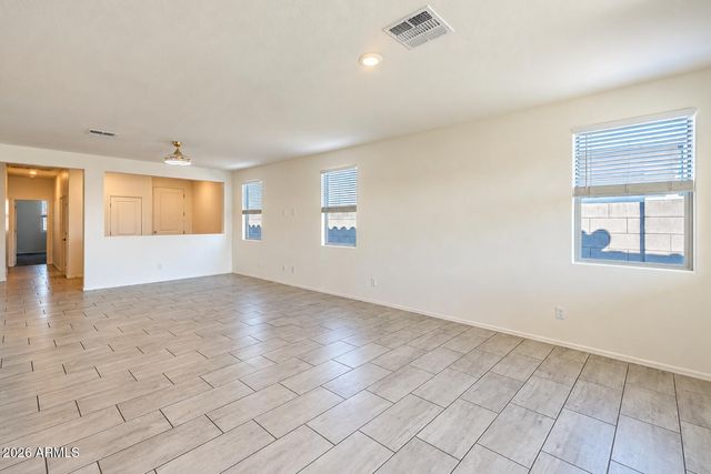 2435 W Kowalsky Lane, Phoenix, AZ 85041