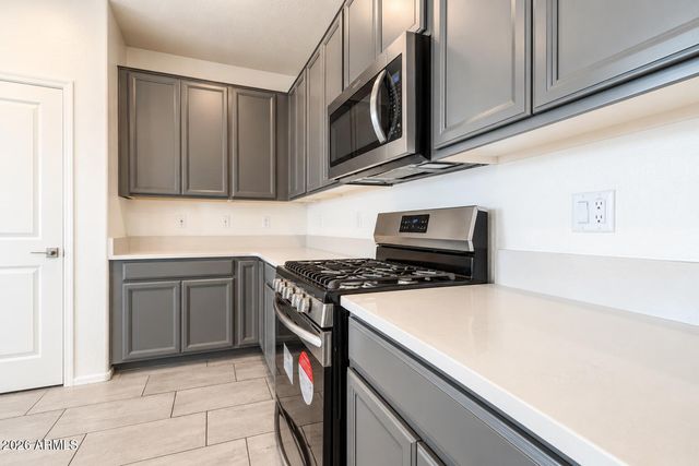 2435 W Kowalsky Lane, Phoenix, AZ 85041