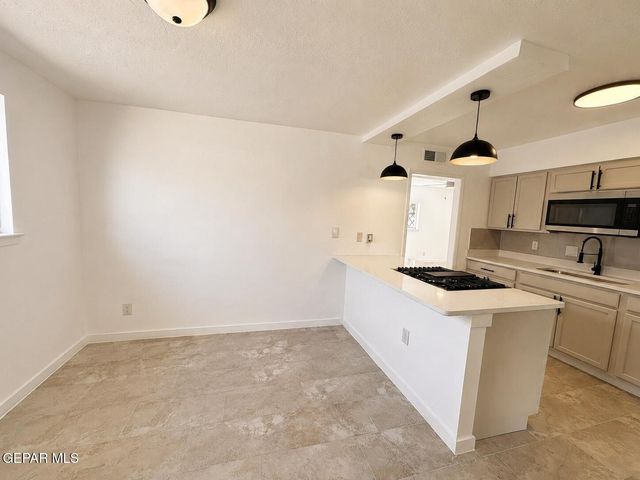 10736 MURPHY Street, El Paso, TX 79924