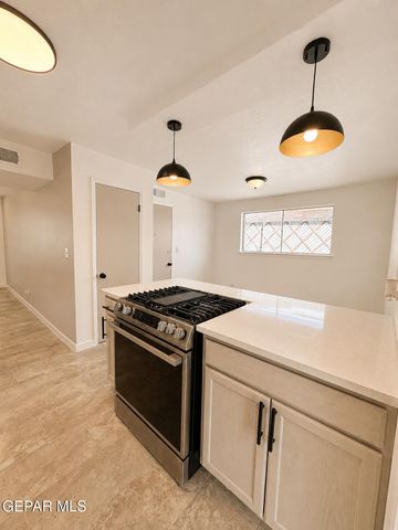 10736 MURPHY Street, El Paso, TX 79924