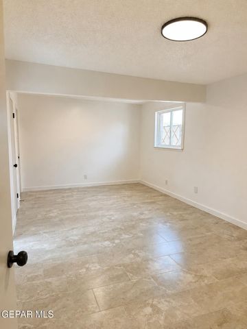 10736 MURPHY Street, El Paso, TX 79924
