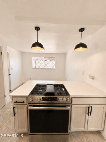 10736 MURPHY Street, El Paso, TX 79924