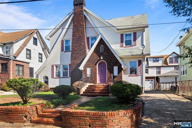 315-317 Meeker Avenue, Newark, NJ 07112