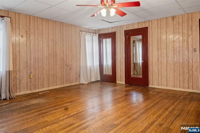 315-317 Meeker Avenue, Newark, NJ 07112