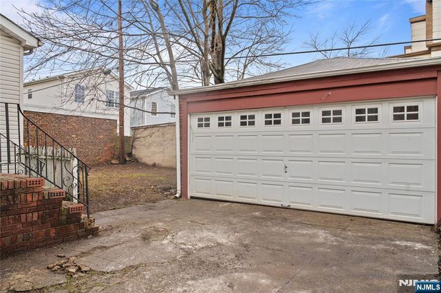 315-317 Meeker Avenue, Newark, NJ 07112